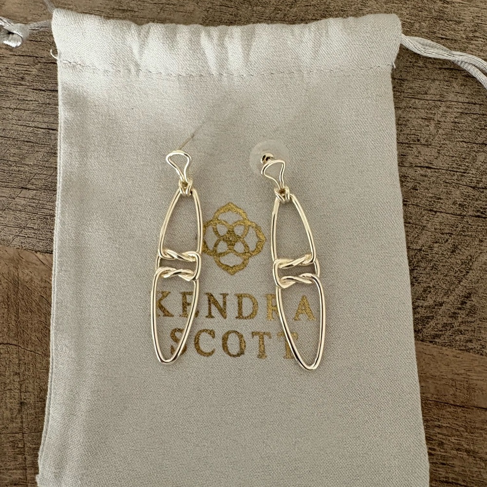 Kendra Scott Gold Open Oval Drop Earrings